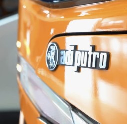 Yuk, Cari Tahu Lebih Lanjut, Seputar Adi Putro yang Logonya Banyak Ditemui di Belakang Bus